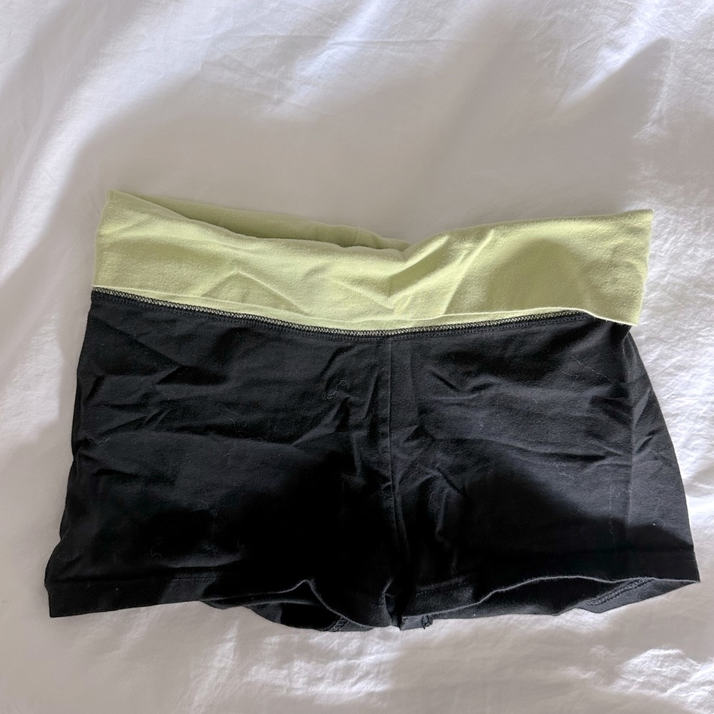 Aerie yoga shorts SOLD